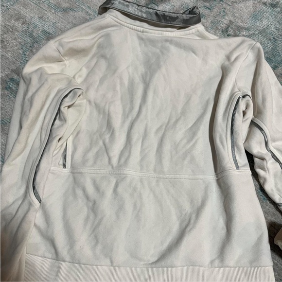Vintage y2k white and silver embroidered Nike zip up sweatshirt - Picture 8 of 8
